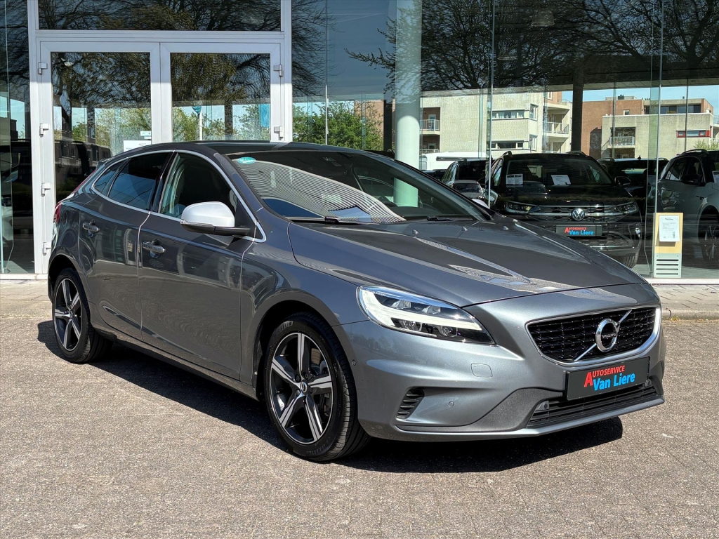 Volvo V40 1.5 T3 152PK Geartronic Polar+ Sport| Trekhaak| Panodak| Navi|Cruise| Rijklaarprijs incl garantie 57618533-0.jpg | Autoservice van Liere Middelburg