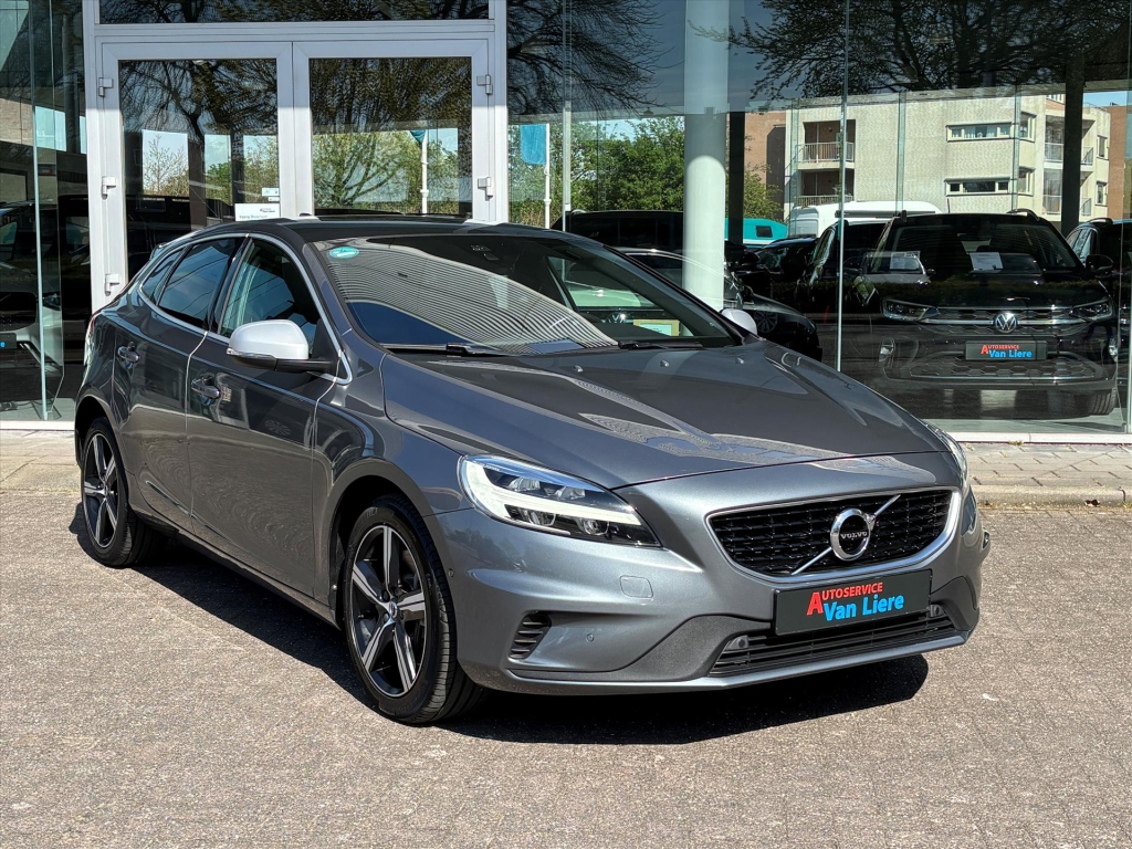 Volvo V40 1.5 T3 152PK Geartronic Polar+ Sport| Trekhaak| Panodak| Navi|Cruise| Rijklaarprijs incl garantie 57618533-1.jpg | Autoservice van Liere Middelburg