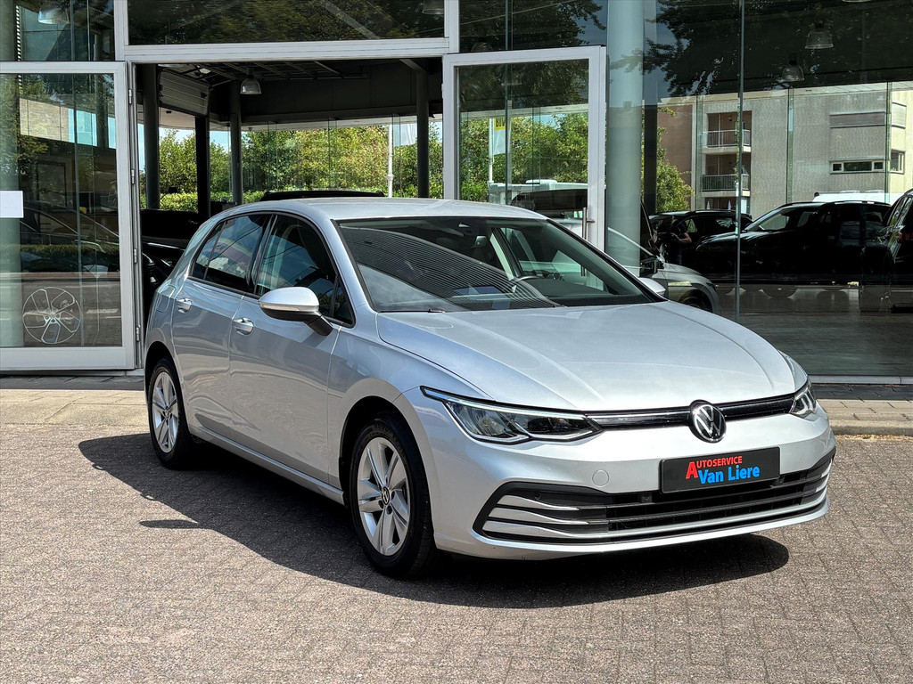 Volkswagen Golf 1.5 TSI 130pk Life| Navigatie |Adapt Cruise| Led| Rijklaarprijs incl garantie 55745631-2.jpg | Autoservice van Liere - Middelburg