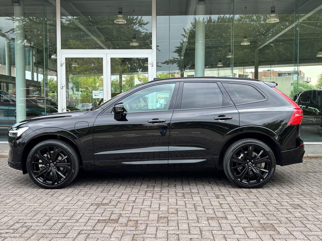 Volvo XC60 2.0 T6 AWD Plus Black Edition| Head-Up| Pano|360Camera| Trekhaak| Rijklaarprijs incl garantie 55880654-1.jpg | Autoservice van Liere - Middelburg