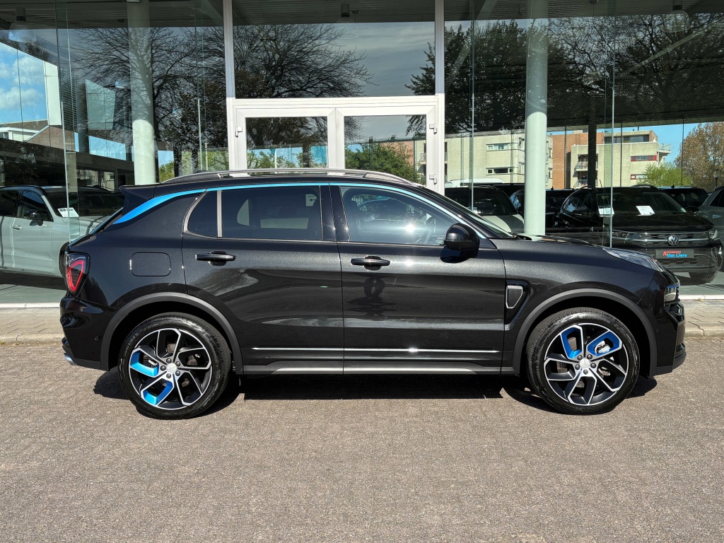 Lynk & Co 01 1.5TD 261pk PHEV 7DCTH 57626963-2.jpg | Autoservice van Liere Middelburg