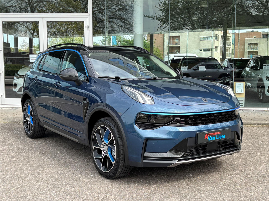 Lynk & Co 01 1.5TD 261pk PHEV 7DCTH|Navi| Schuifdak| 360gr camera|Carplay| Dode hoek| Rijklaarprijs incl garantie 54389628-0.jpg | Autoservice van Liere - Middelburg